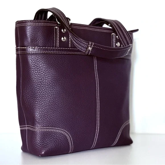 Vintage Coach Hamptons Turnlock Tote F13959 Plum Pebbled Leather - Picture 6 of 13